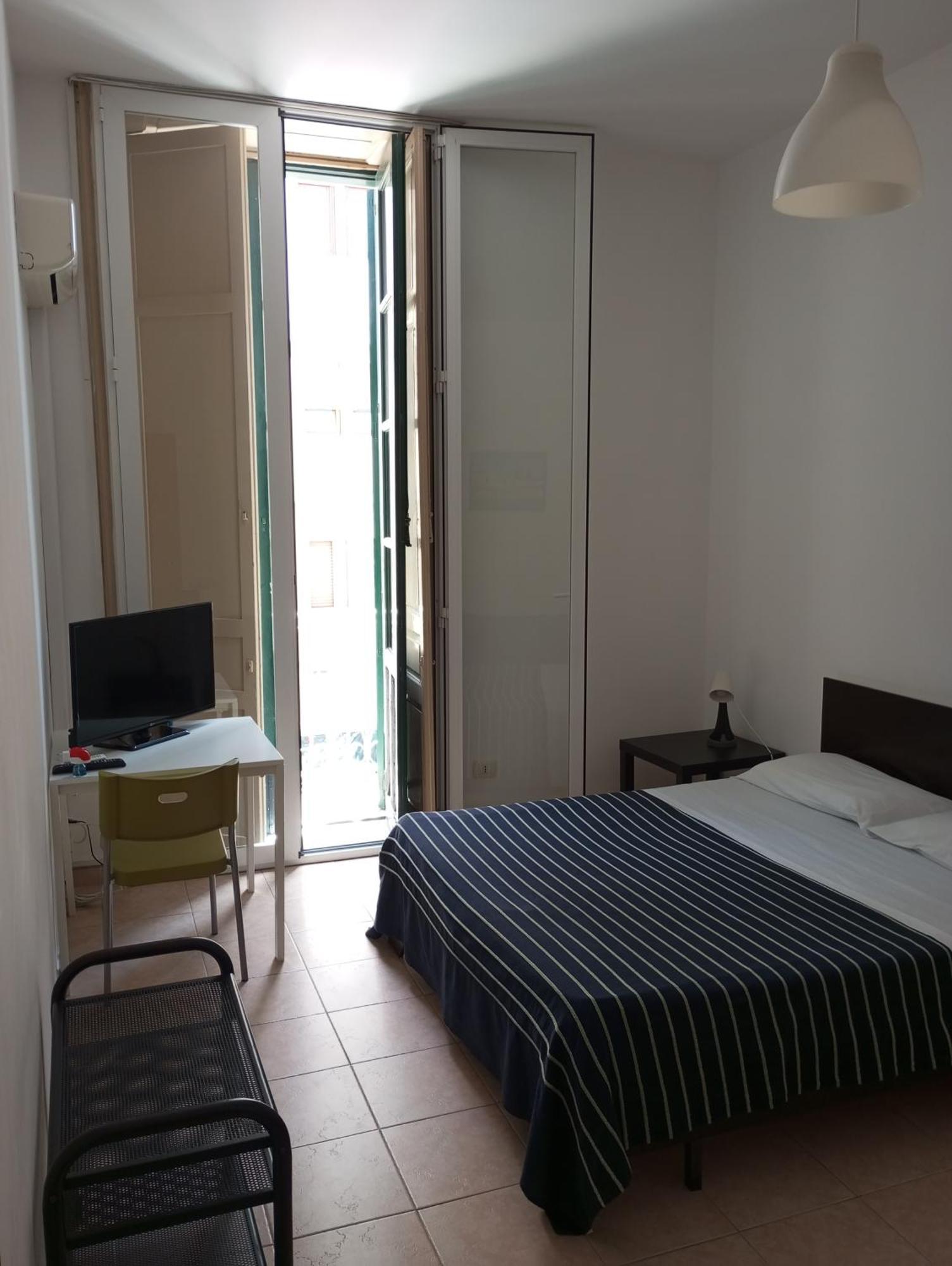 B&B Caravaggio Siracusa 200 Metres From Ortigia Syracuse Bagian luar foto