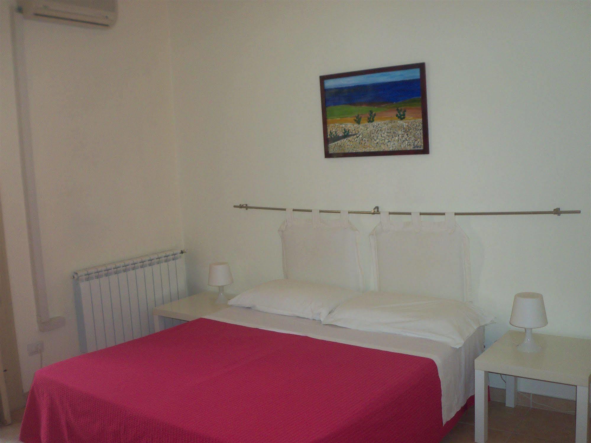 B&B Caravaggio Siracusa 200 Metres From Ortigia Syracuse Bagian luar foto