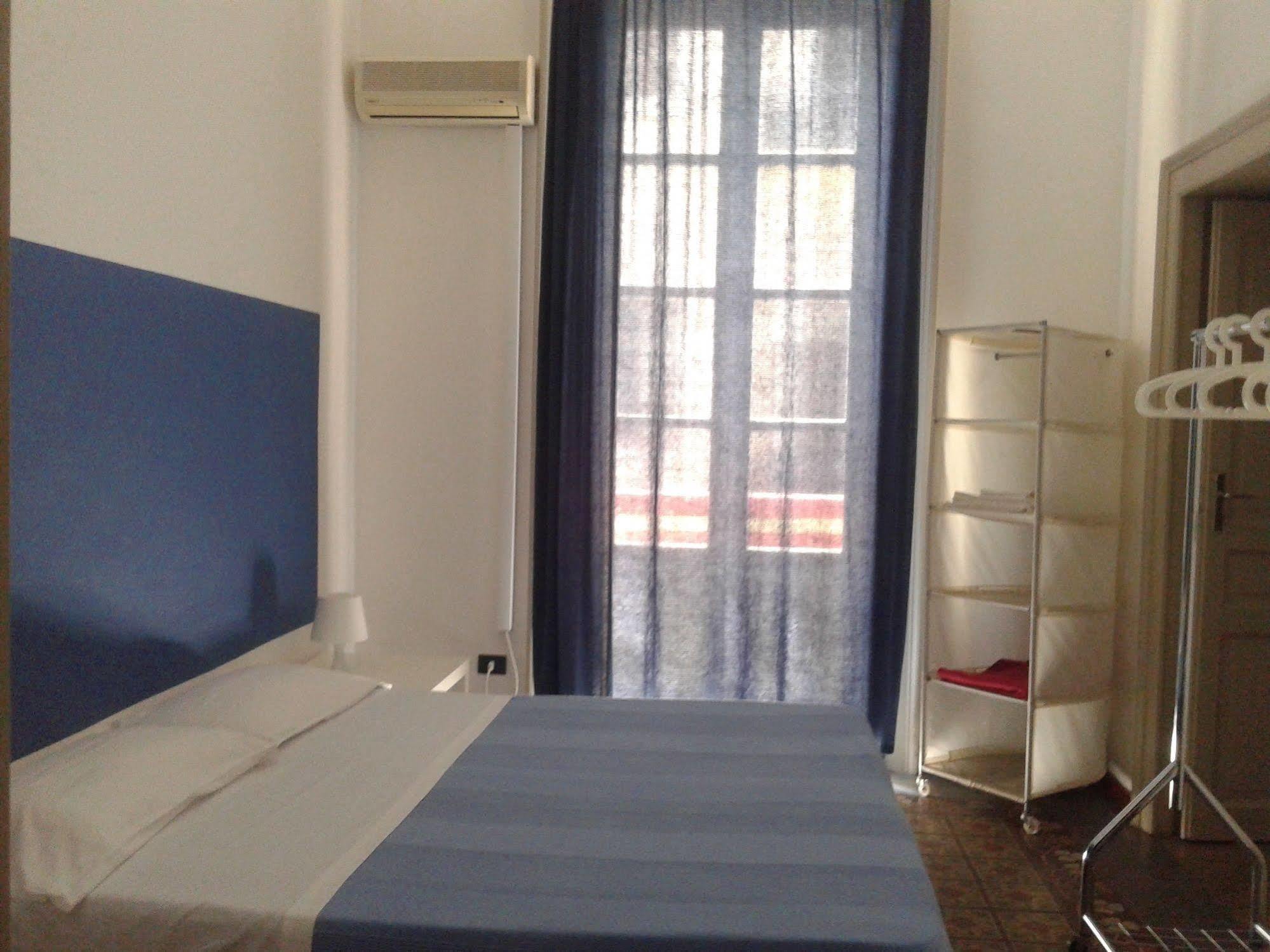 B&B Caravaggio Siracusa 200 Metres From Ortigia Syracuse Bagian luar foto